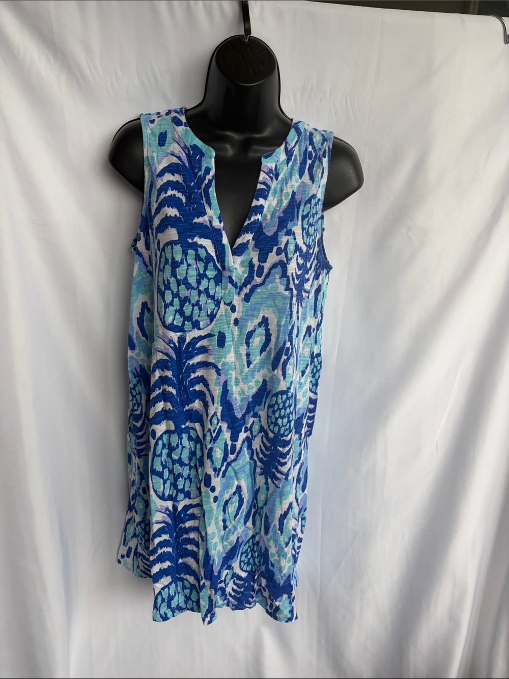 Lilly Pulitzer Dev Dress in Tropi Call Me Pineapple print, Sz S, 19” PTP , 33”L